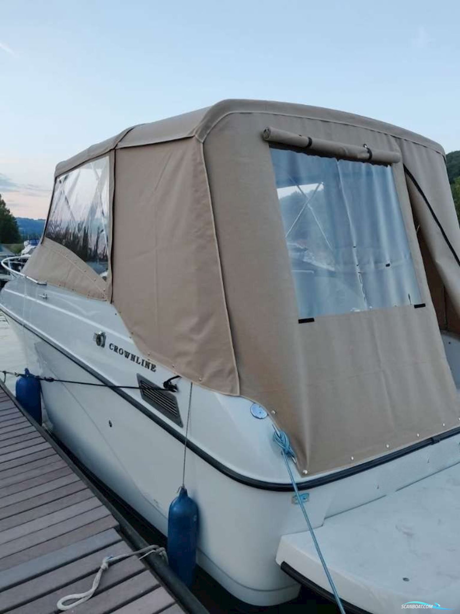 Crownline 242 CR