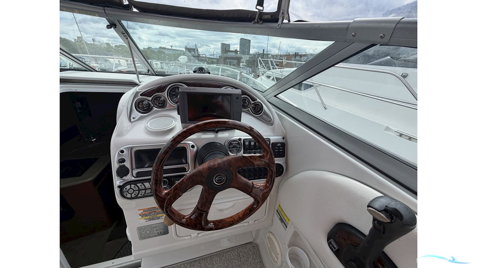 Crownline 250 CR