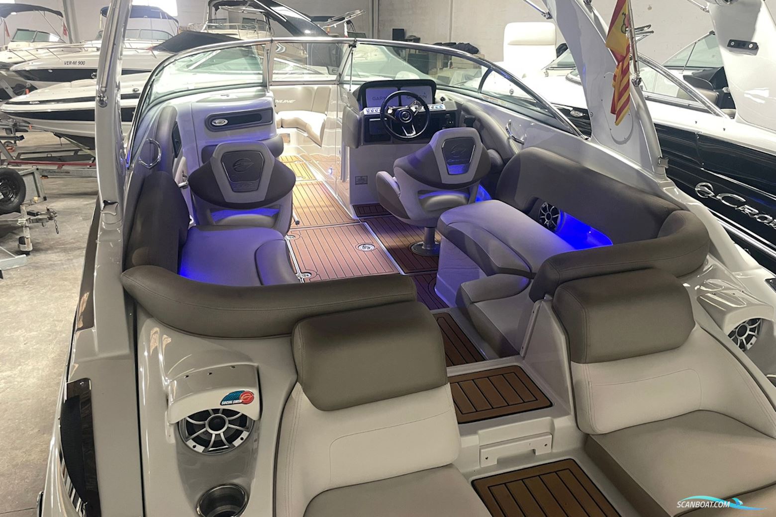 Crownline 270 SS