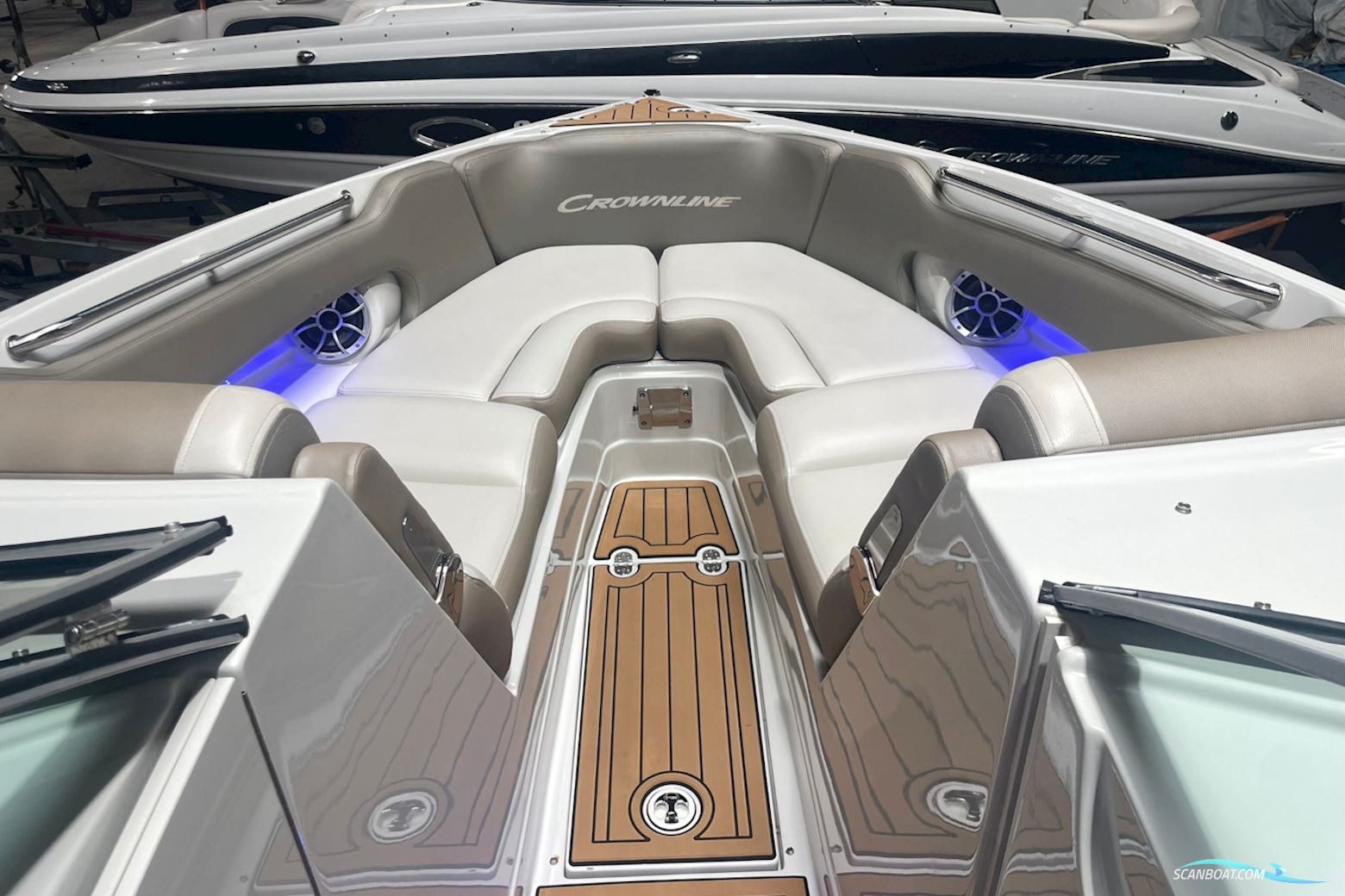 Crownline 270 SS