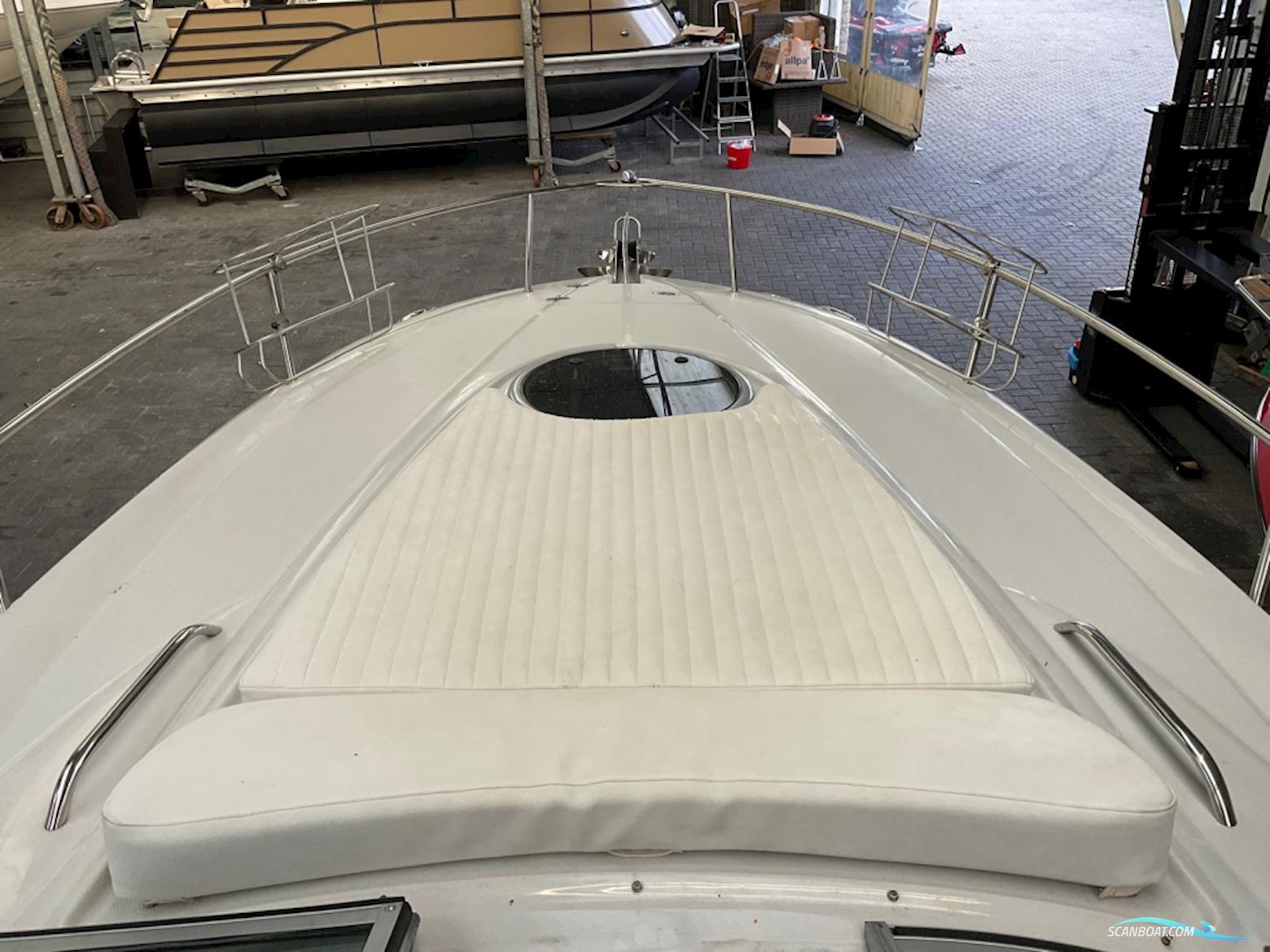 Crownline 275 Sport Cruiser