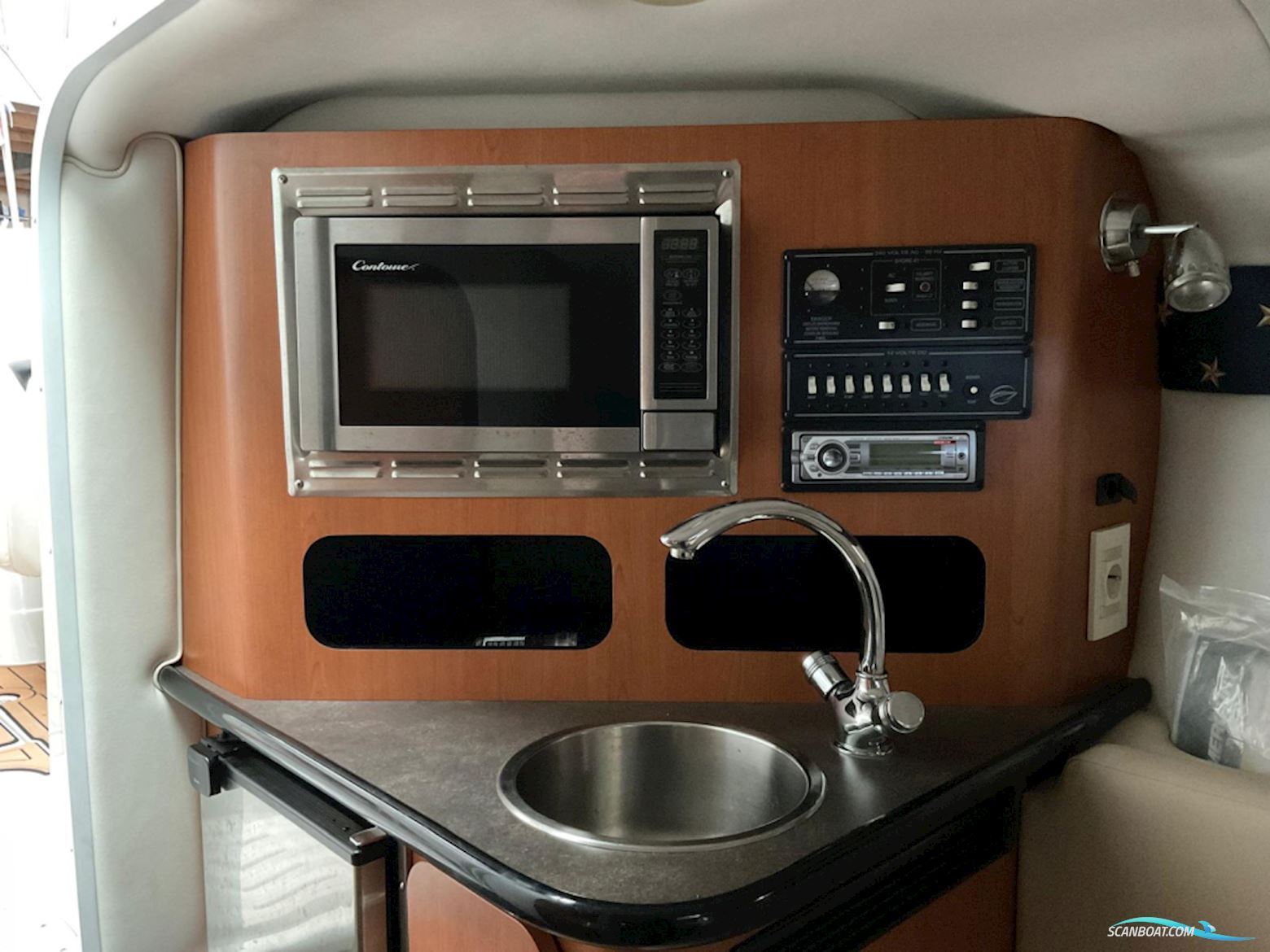 Crownline 275 Sport Cruiser