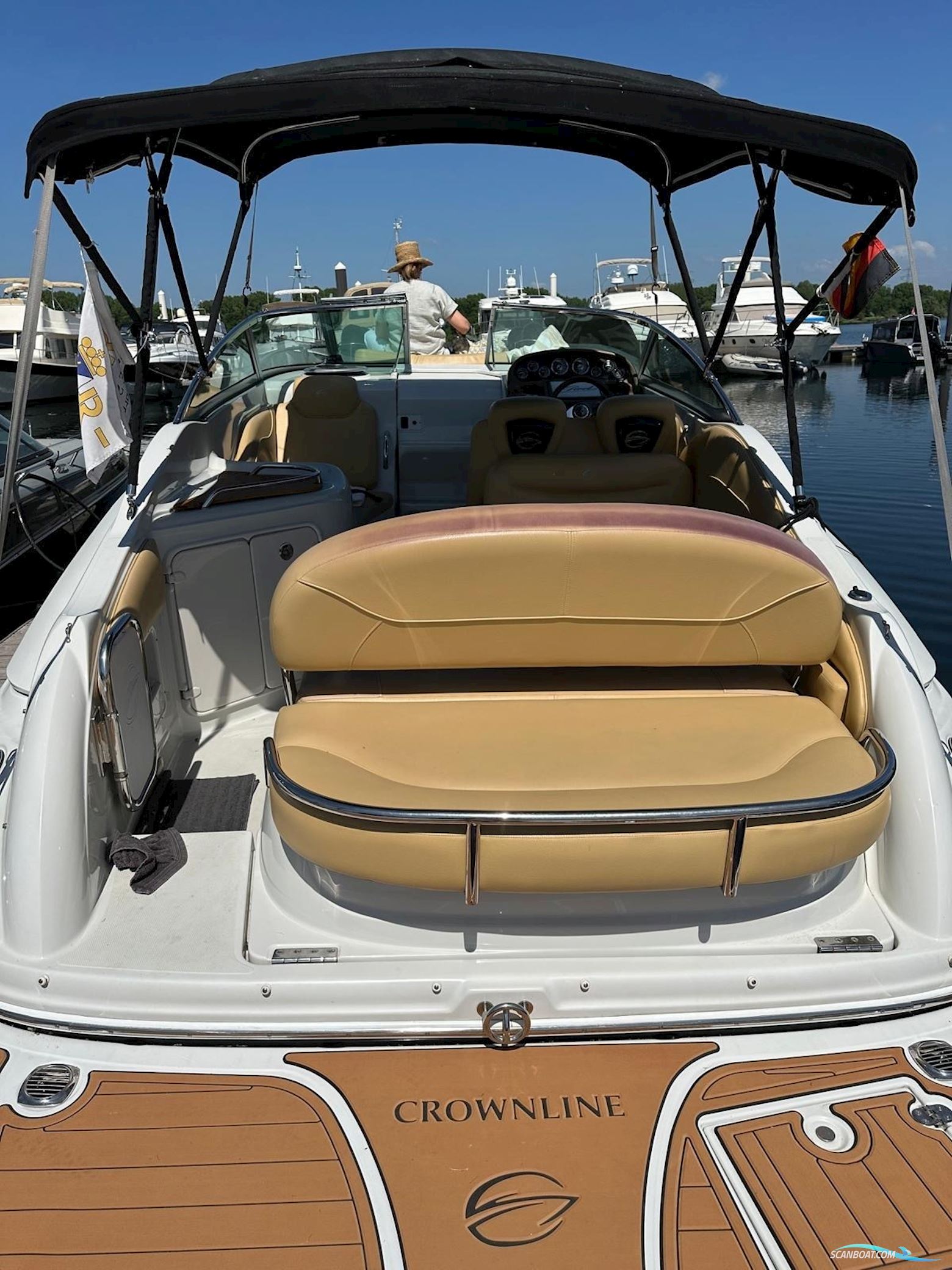 Crownline 280 CR