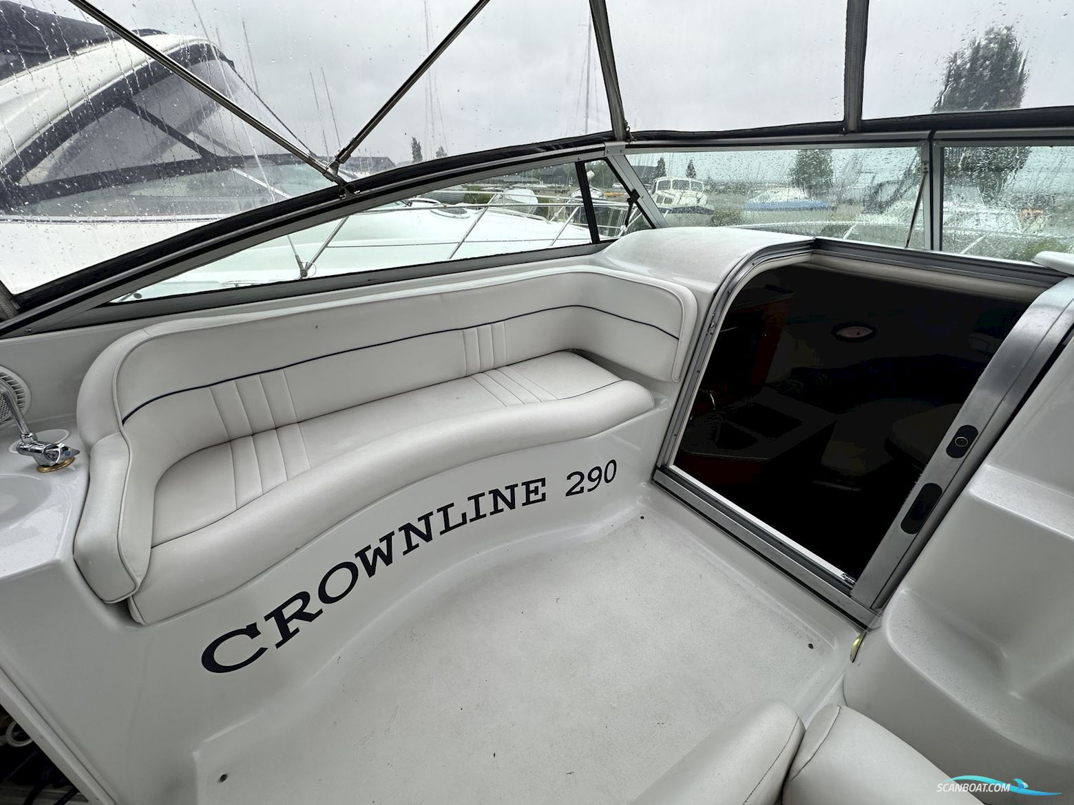 Crownline 290 CR
