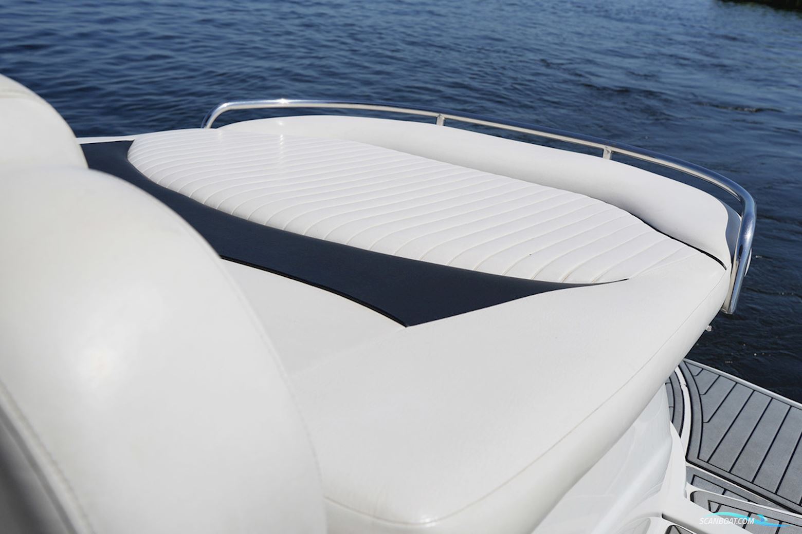 Crownline 315 Scr