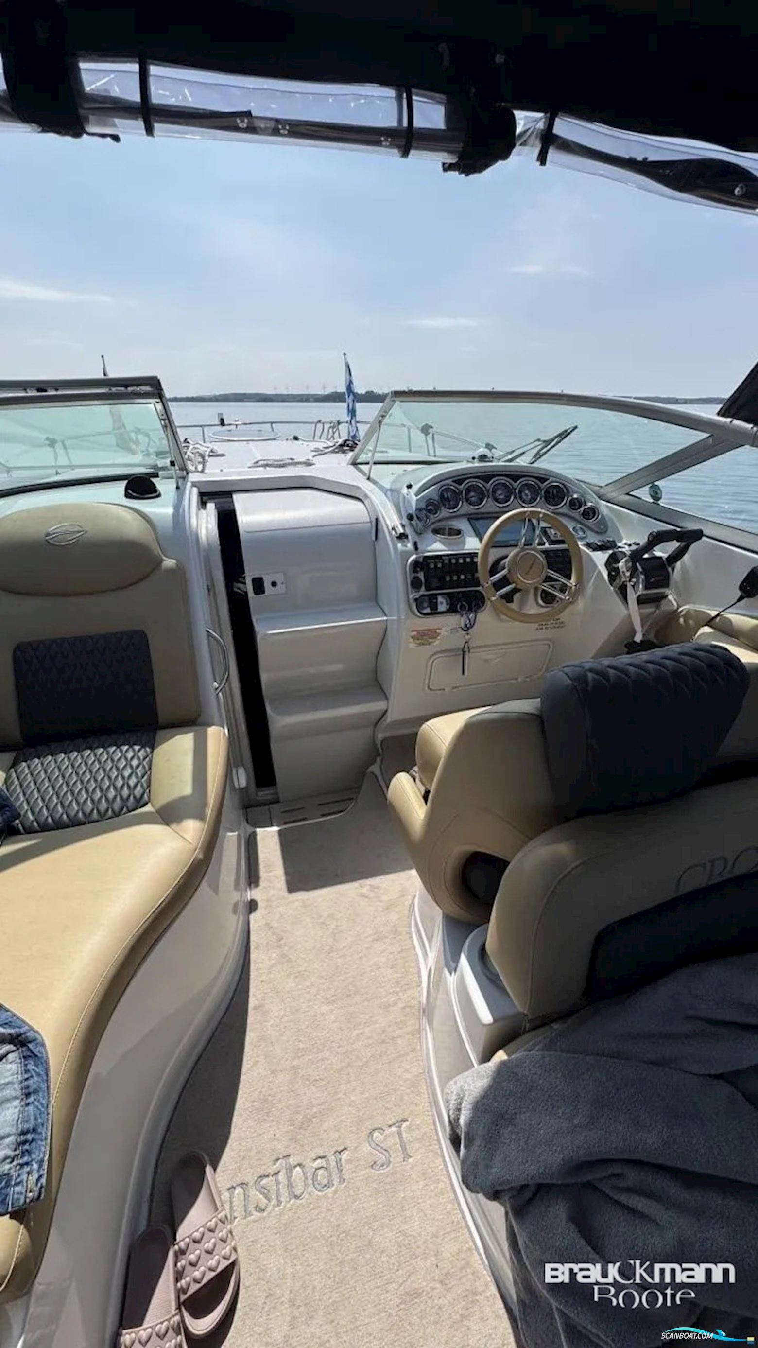 Crownline Boats 315 Scr