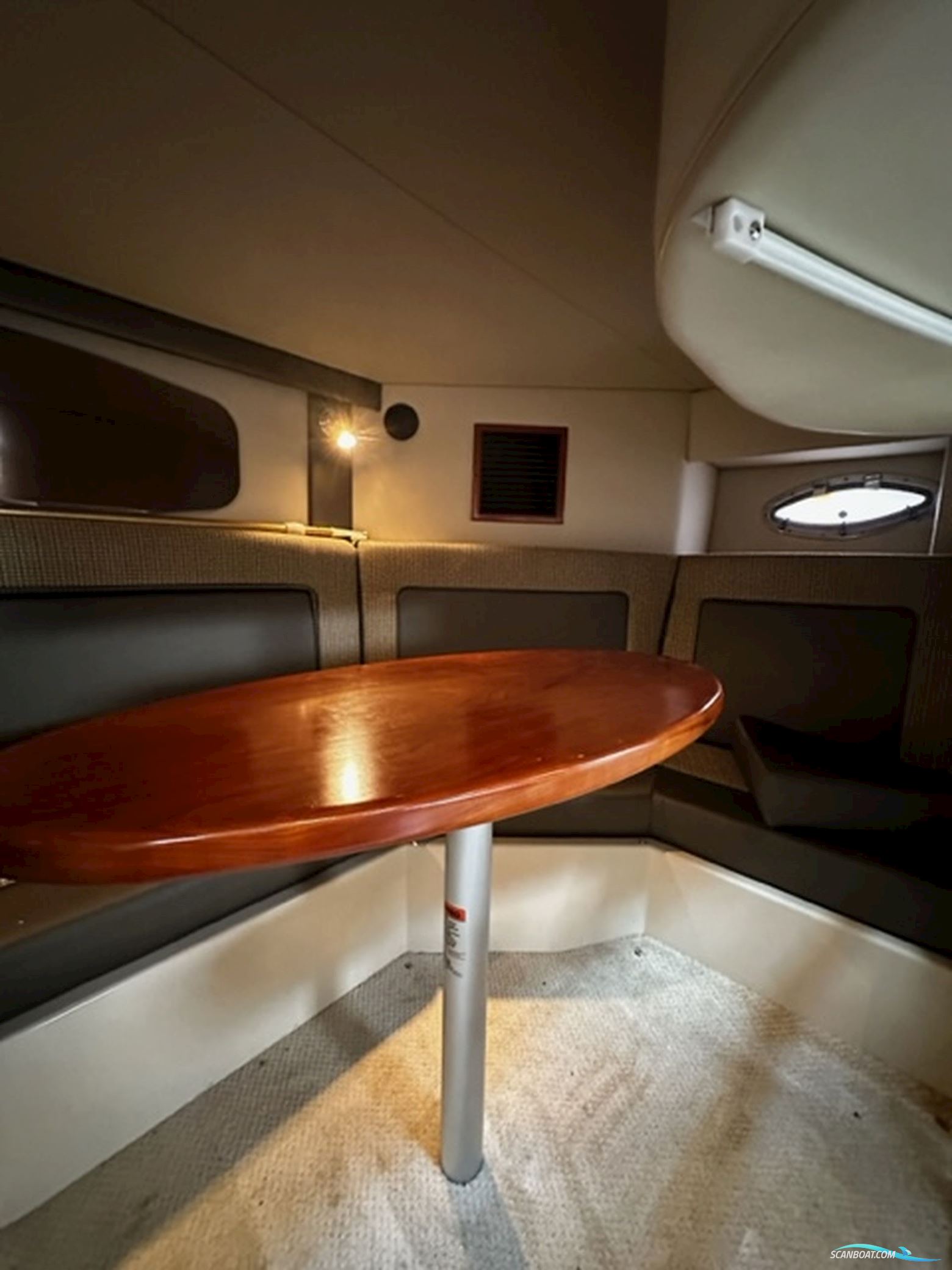 Cruiser Yacht 300 CXI