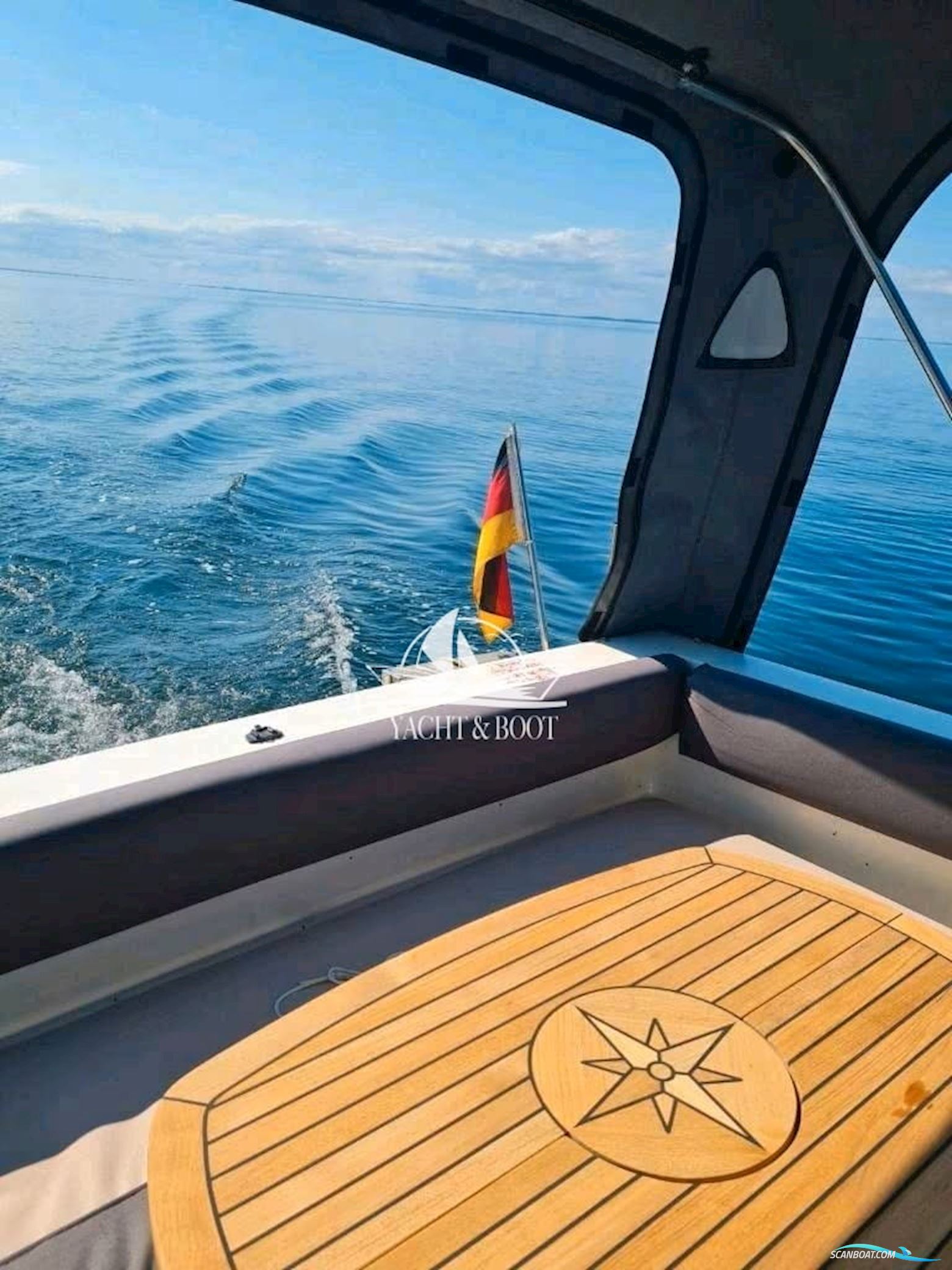 Cruiser Yachts 3270 Esprit