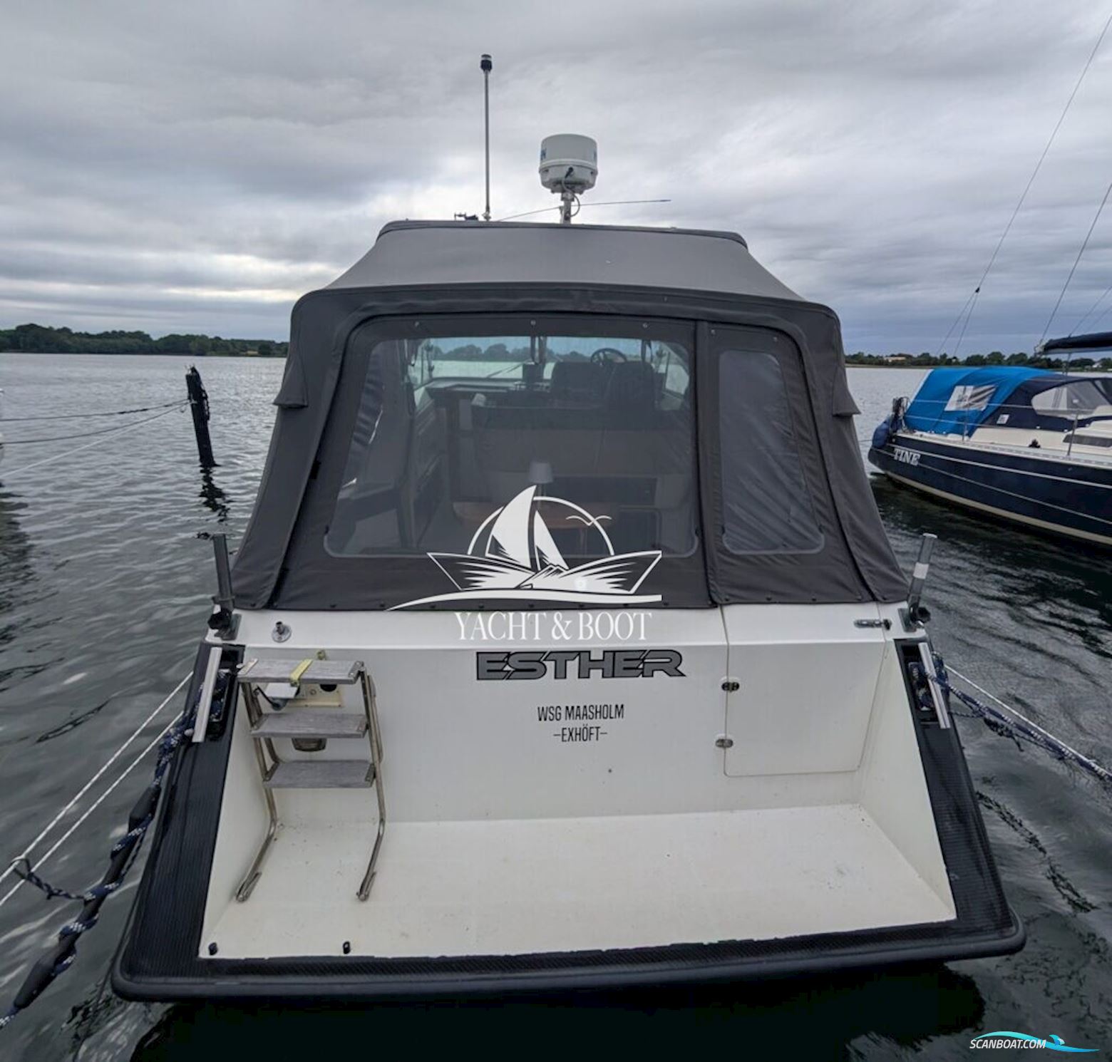 Cruiser Yachts 3270 Esprit