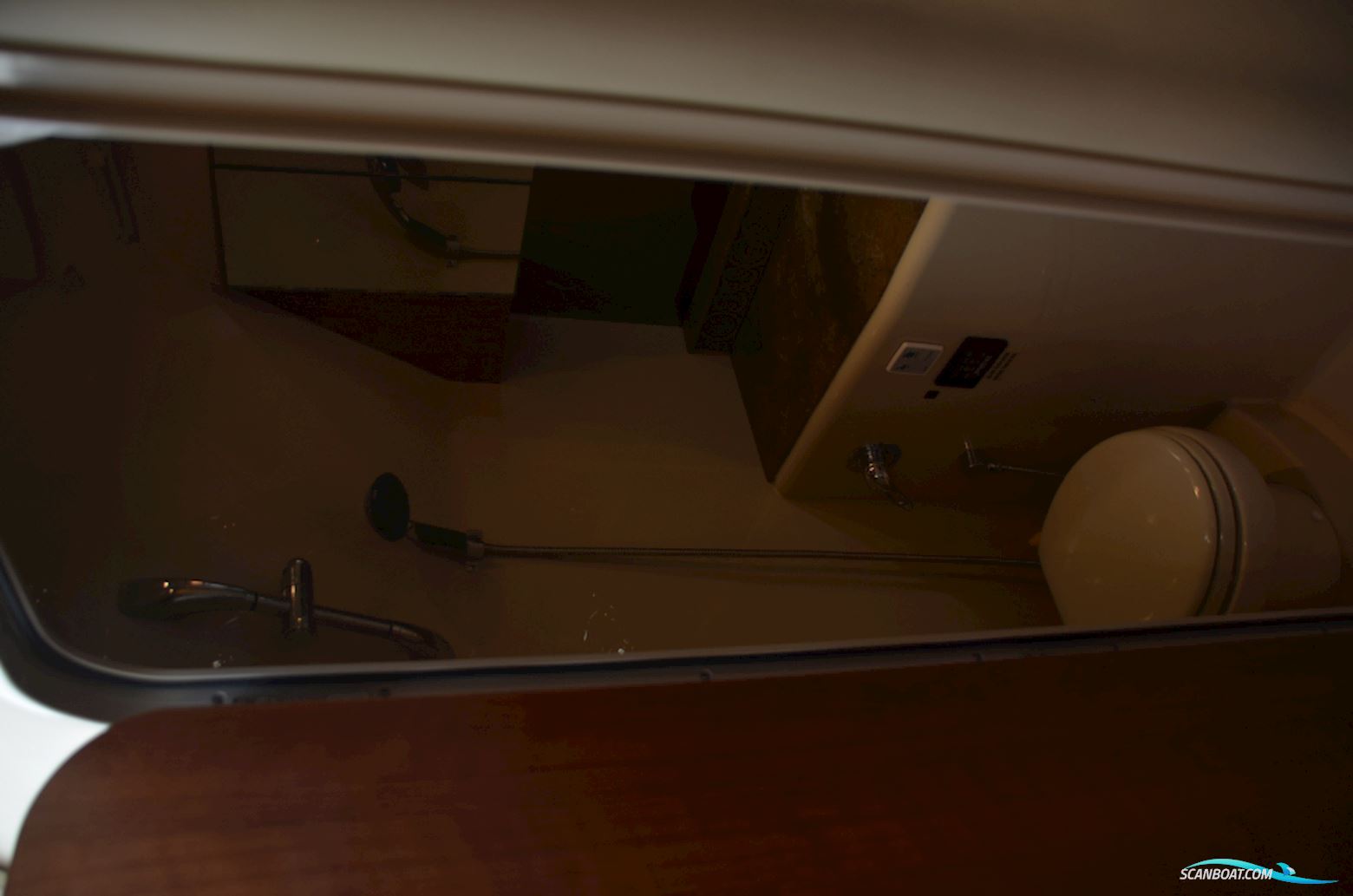 Cruisers 330 Express