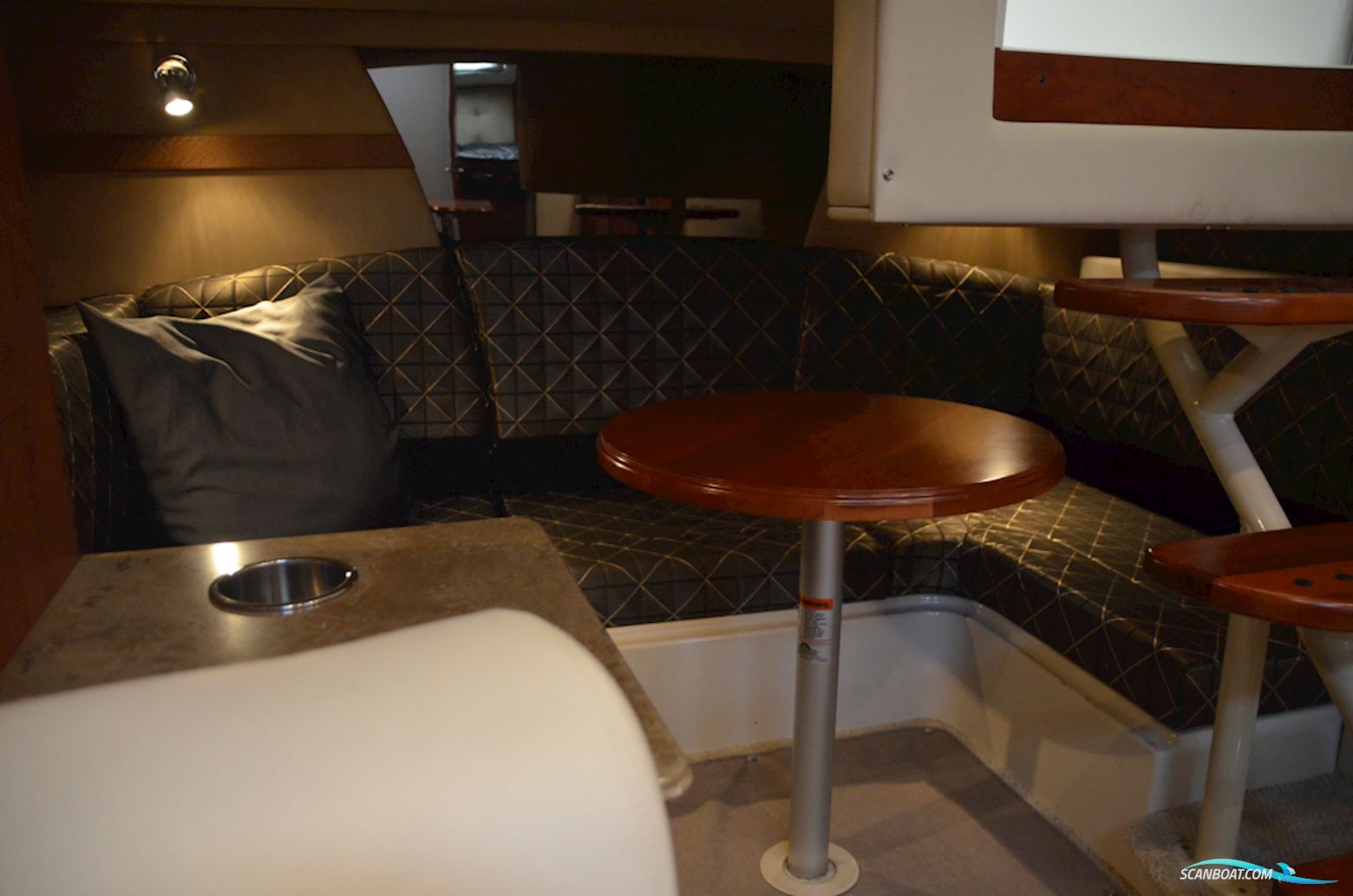 Cruisers 330 Express