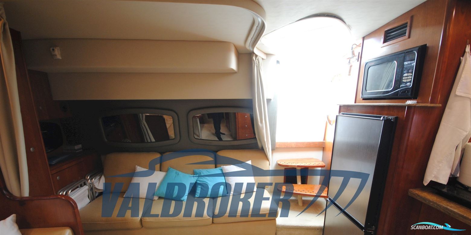 Cruisers Yachts 390 SC