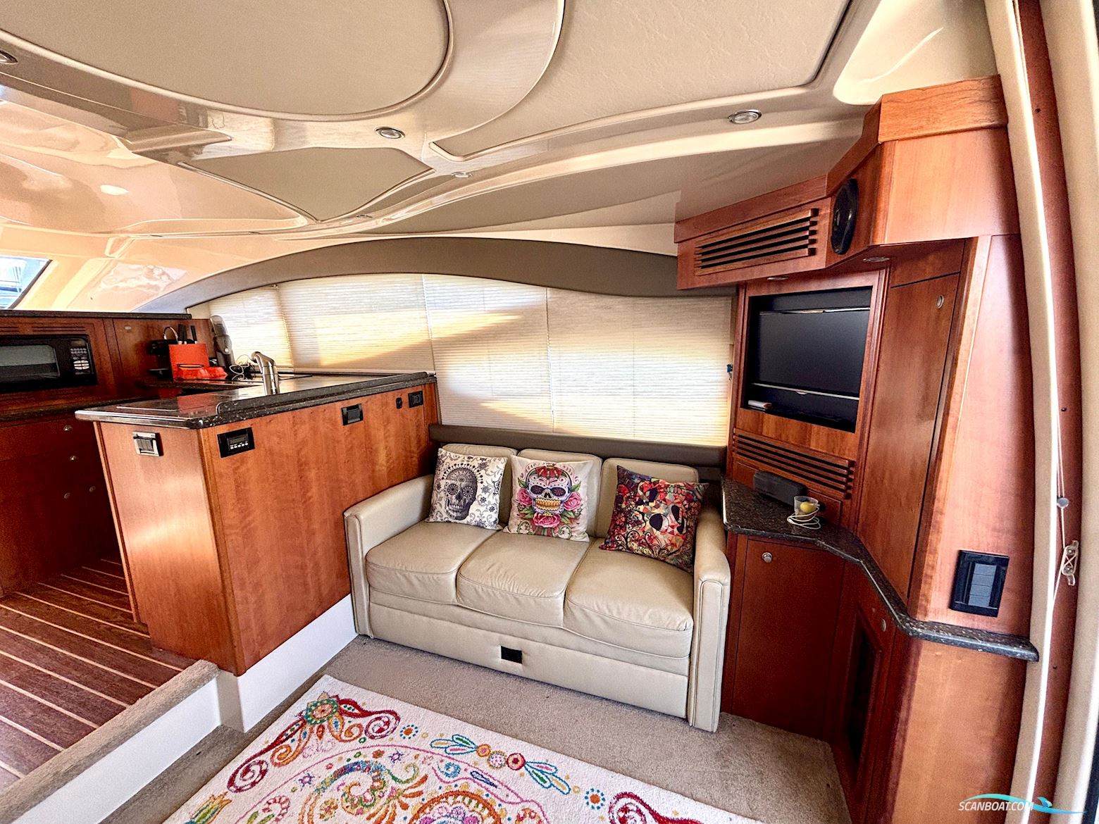 Cruisers Yachts 447 Sport Sedan