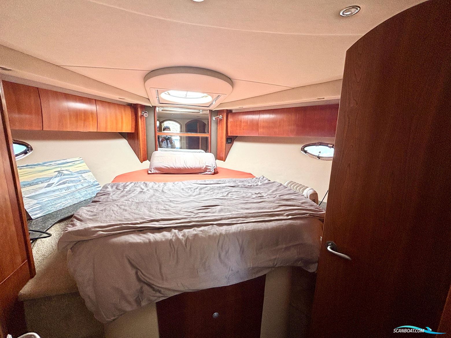 Cruisers Yachts 447 Sport Sedan