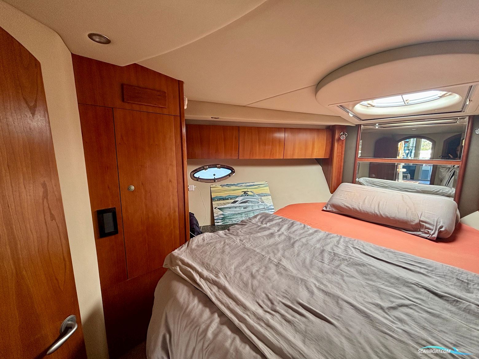 Cruisers Yachts 447 Sport Sedan