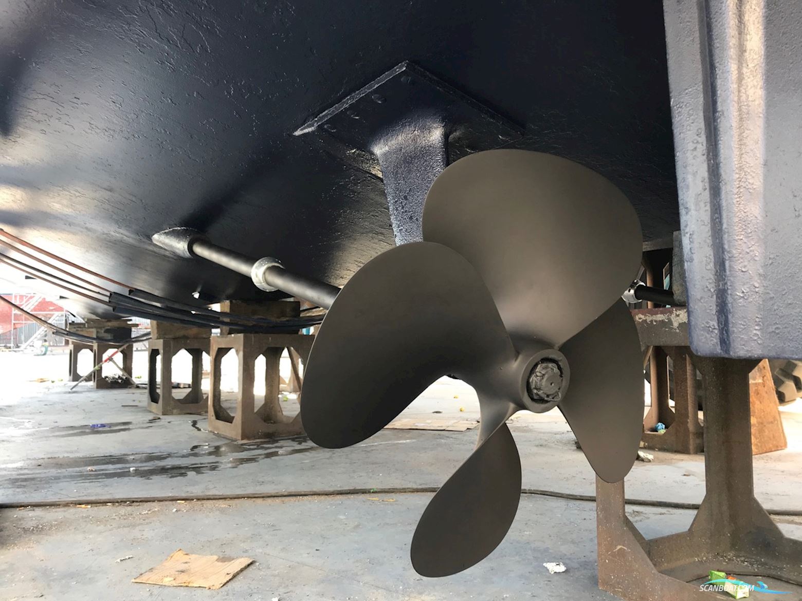 C.T.M. Milano FALCON 80