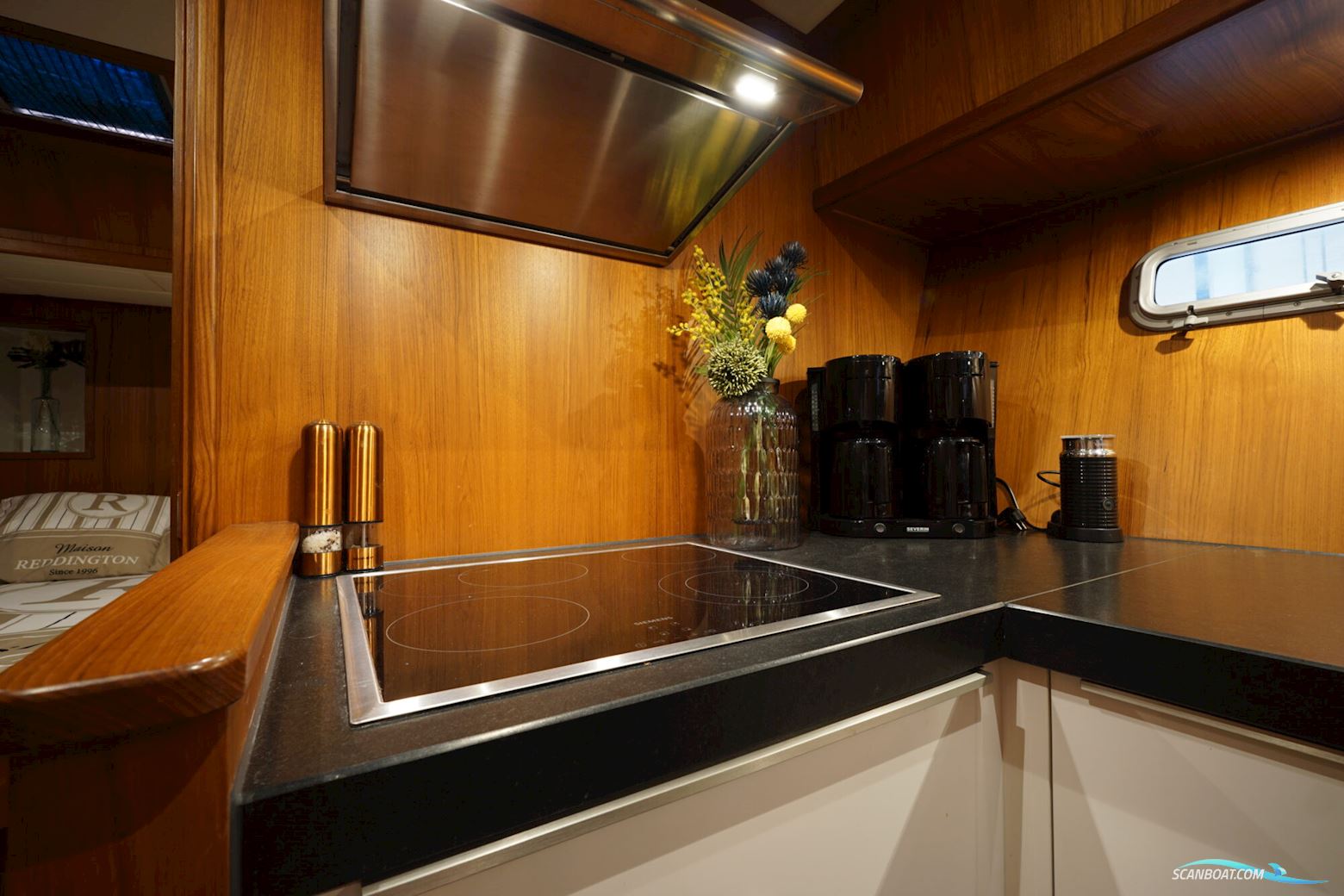 Custen Kruiser 18.00 VS