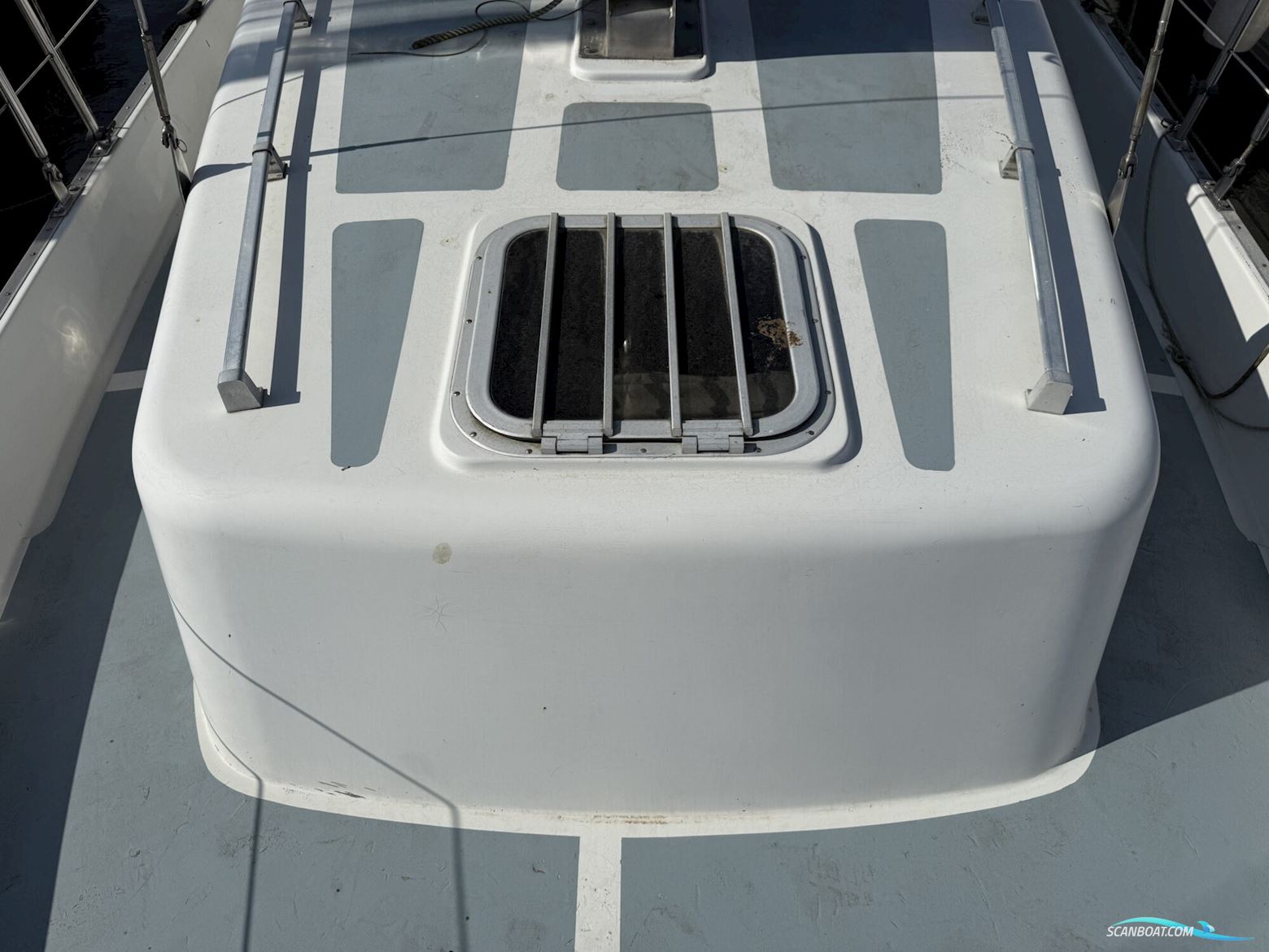 Dart Motorsailor 30