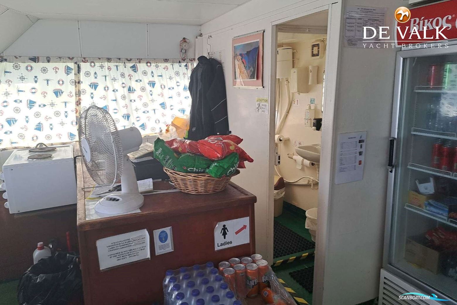 Day Passengers Ship Diving Boat 24 M