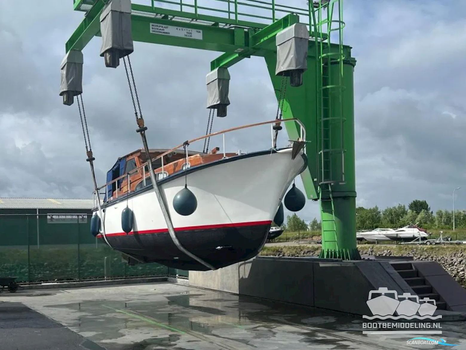 De Vries Lentsch 10.50 OK/AK