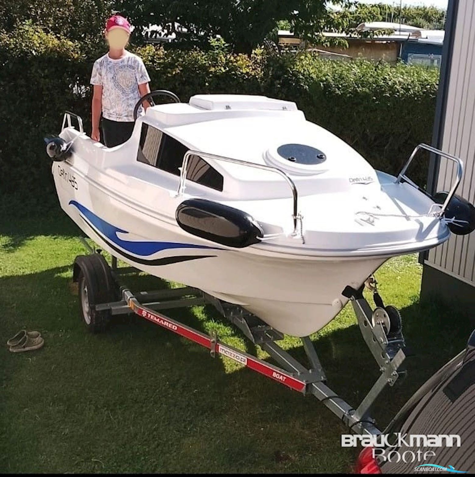 Delfin 435