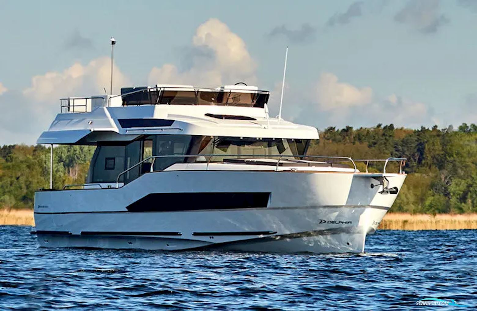 Delphia 12 Flylounge Motorbåd 2025, med Yanmar motor, Irland