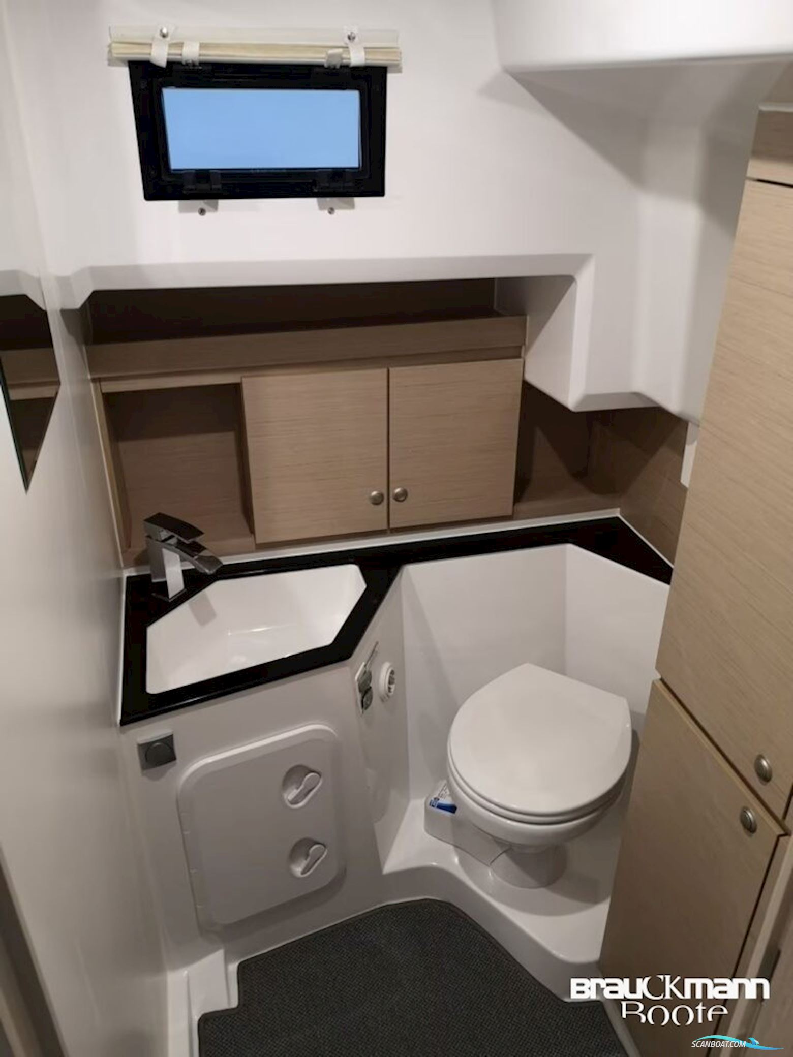 Delphia Bluescape 1200 Fly