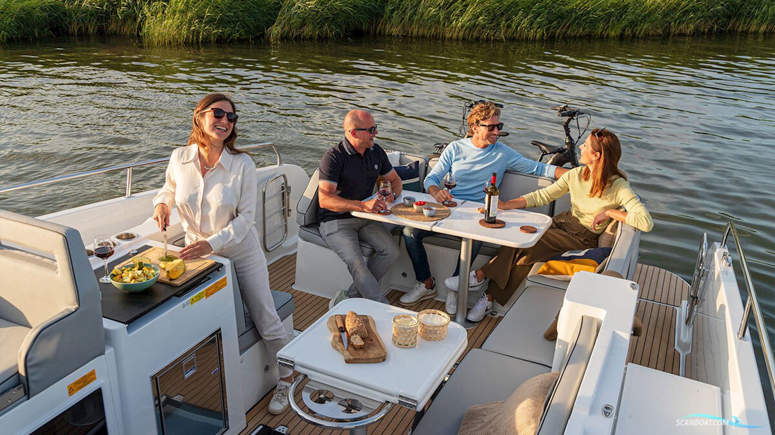 DELPHIA YACHTS 10 Lounge Electric