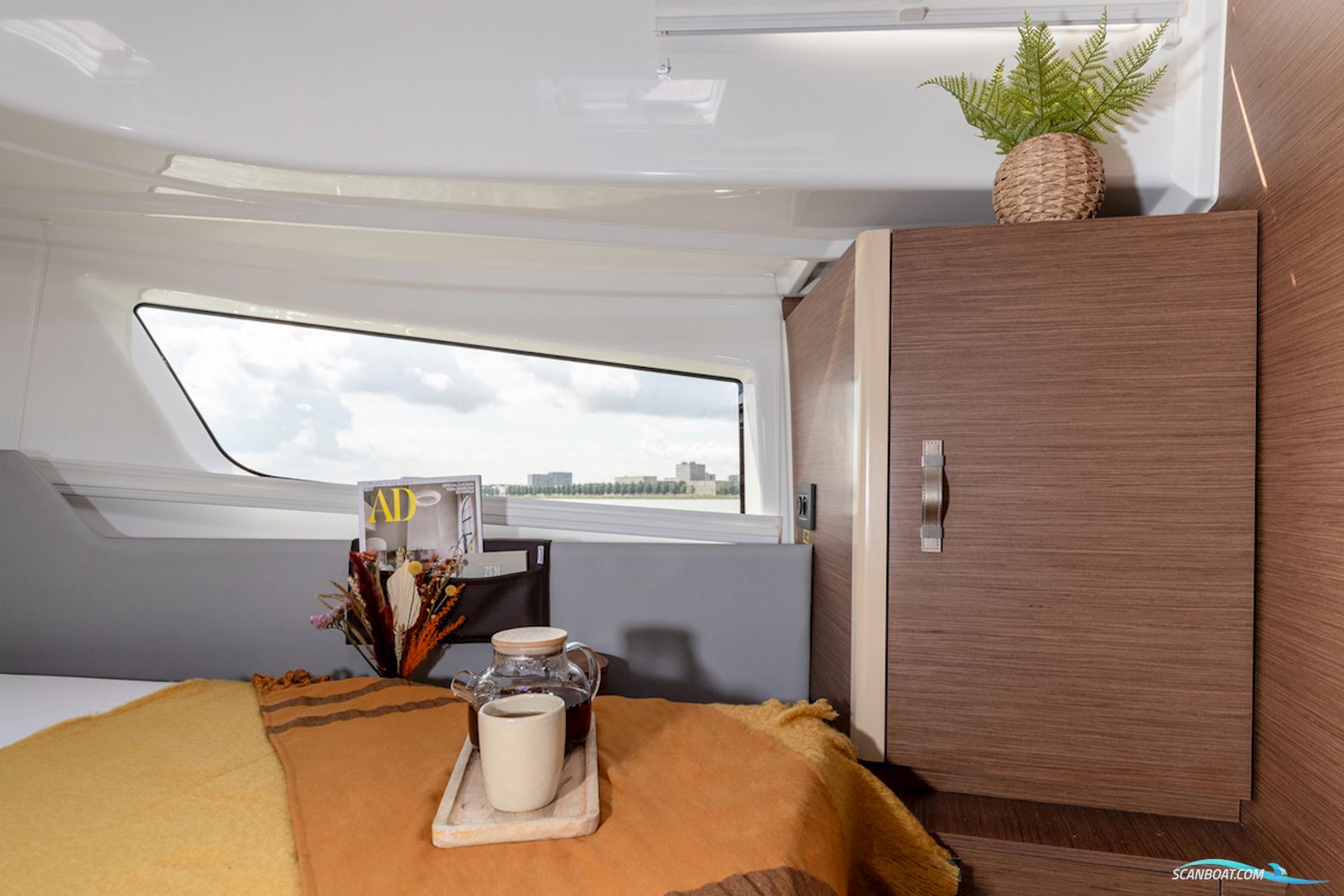 DELPHIA YACHTS 10 Lounge Electric