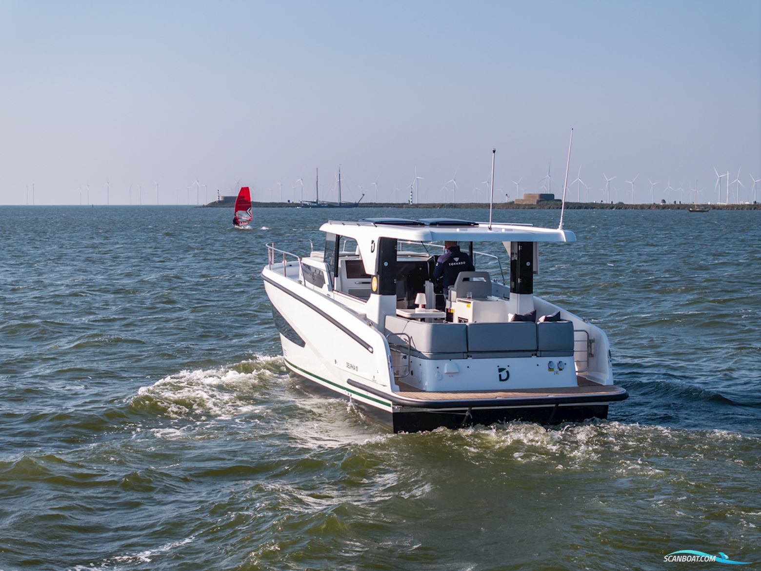 DELPHIA YACHTS 10 LoungeTop Electric DEMO, direct leverbaar