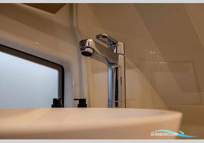 DELPHIA YACHTS 10 LoungeTop Electric DEMO, direct leverbaar Motorbåd 2024, Holland