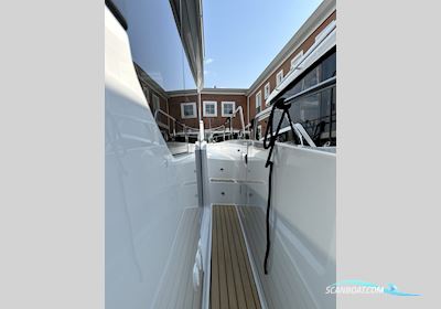 DELPHIA YACHTS 10 Sedan ELEKTRIC Motorbåd 2026, Holland