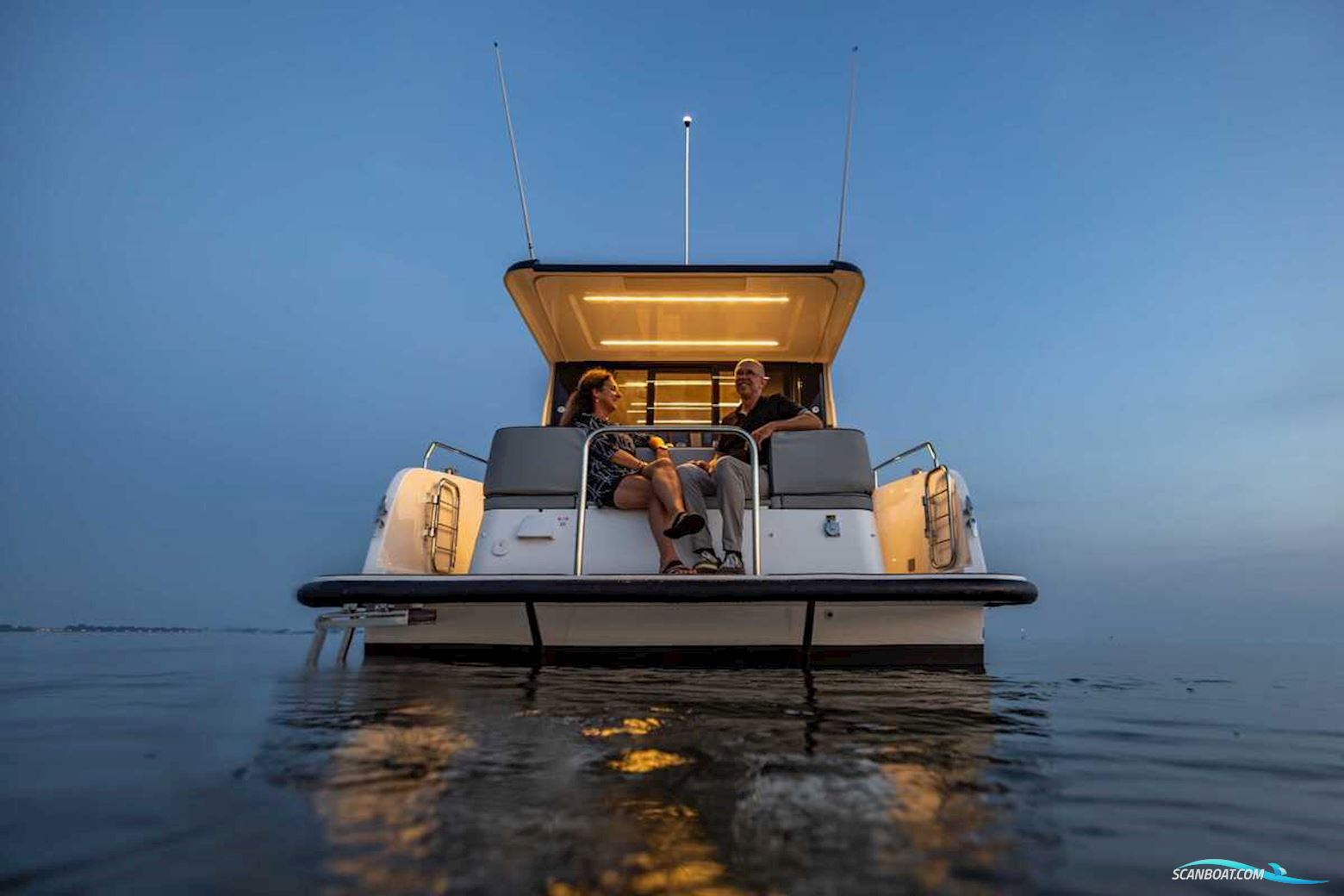 DELPHIA YACHTS 10 Sedan ELEKTRIC