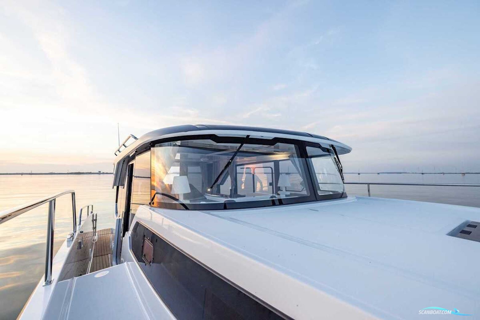 DELPHIA YACHTS 10 Sedan