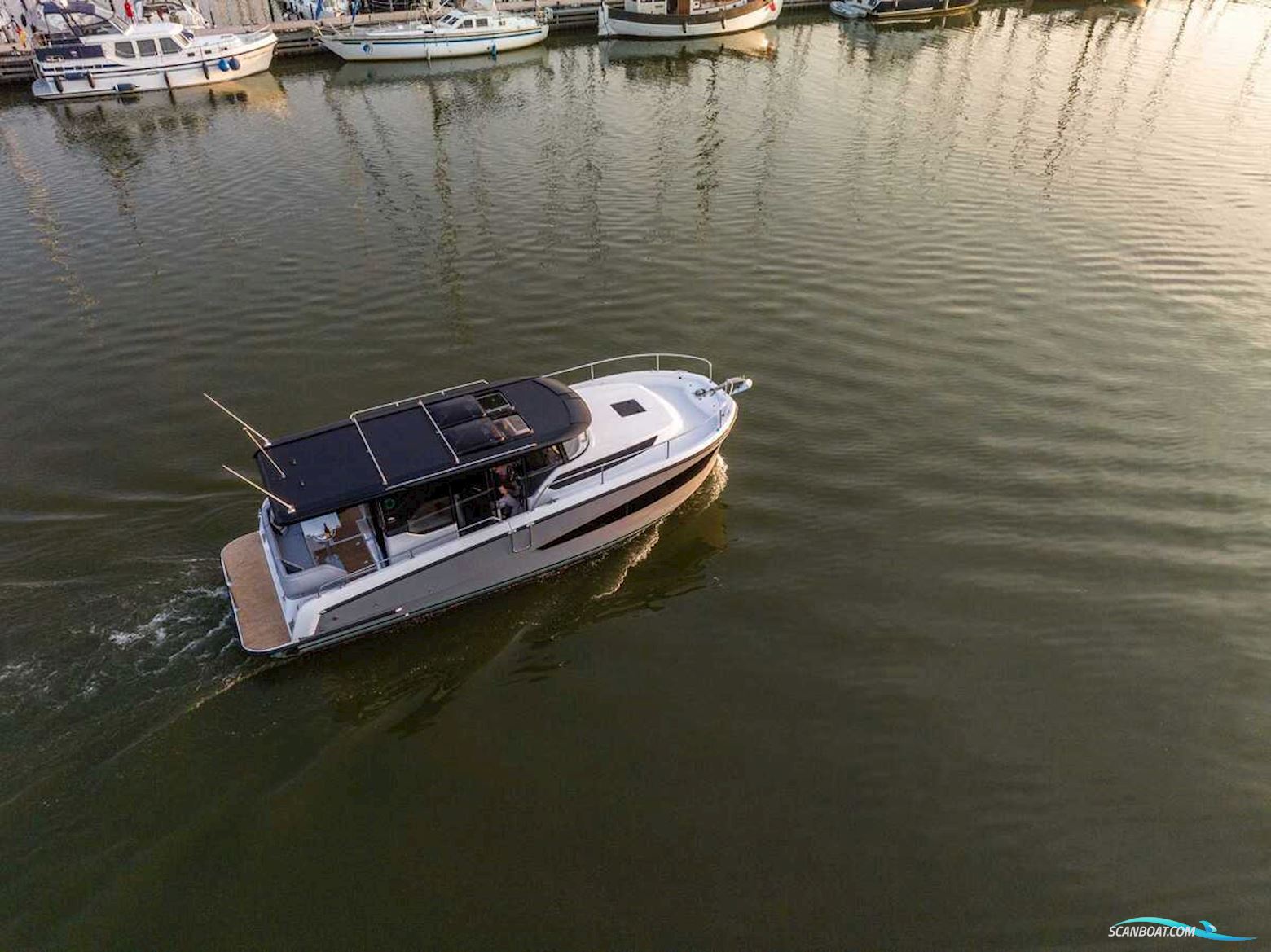 DELPHIA YACHTS 10 Sedan