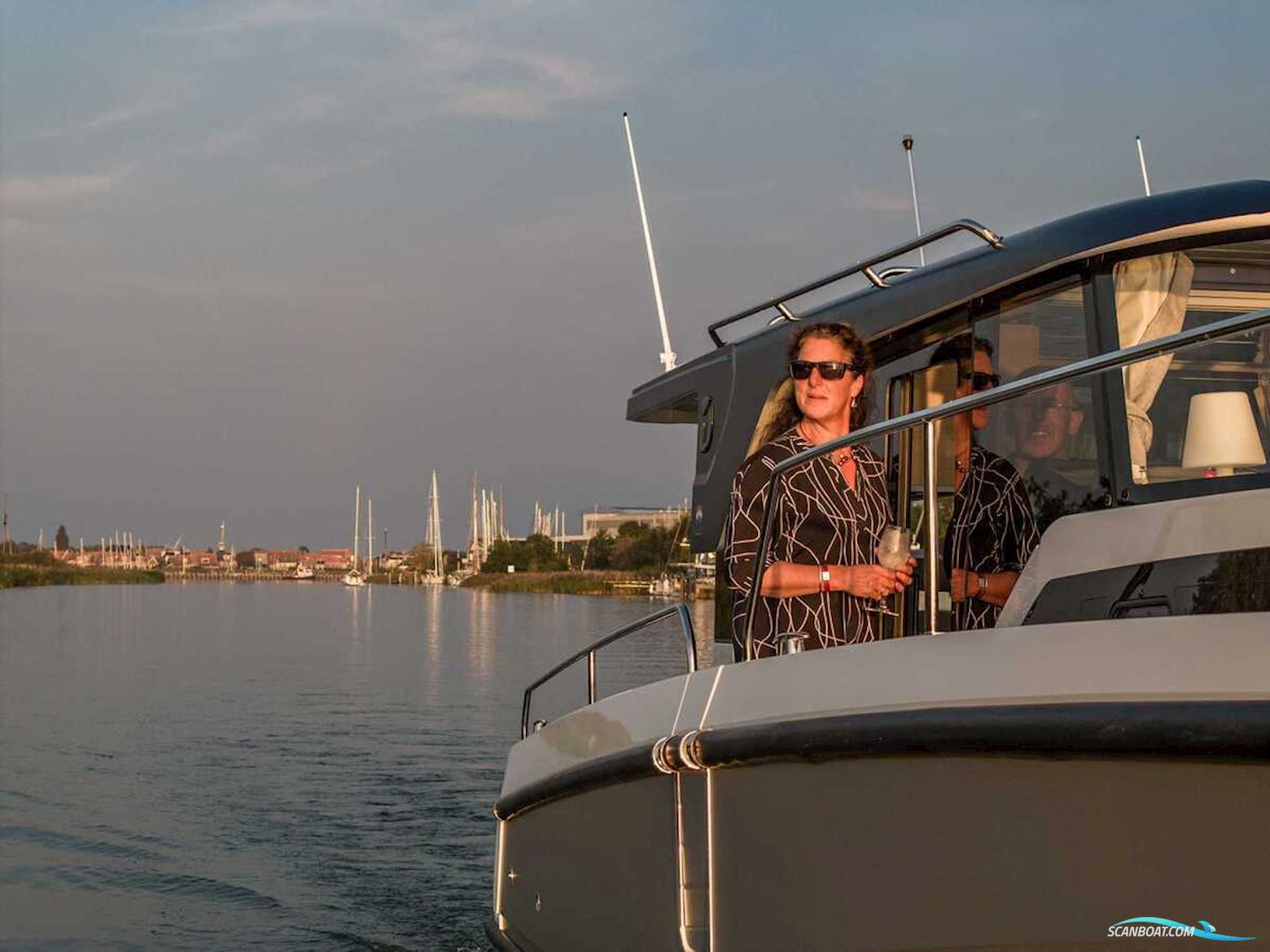 DELPHIA YACHTS 10 Sedan