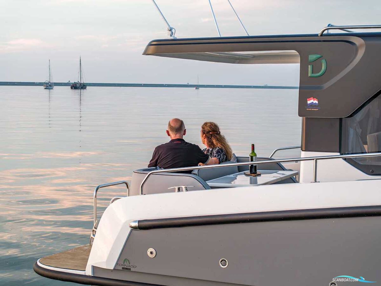 DELPHIA YACHTS 10 Sedan