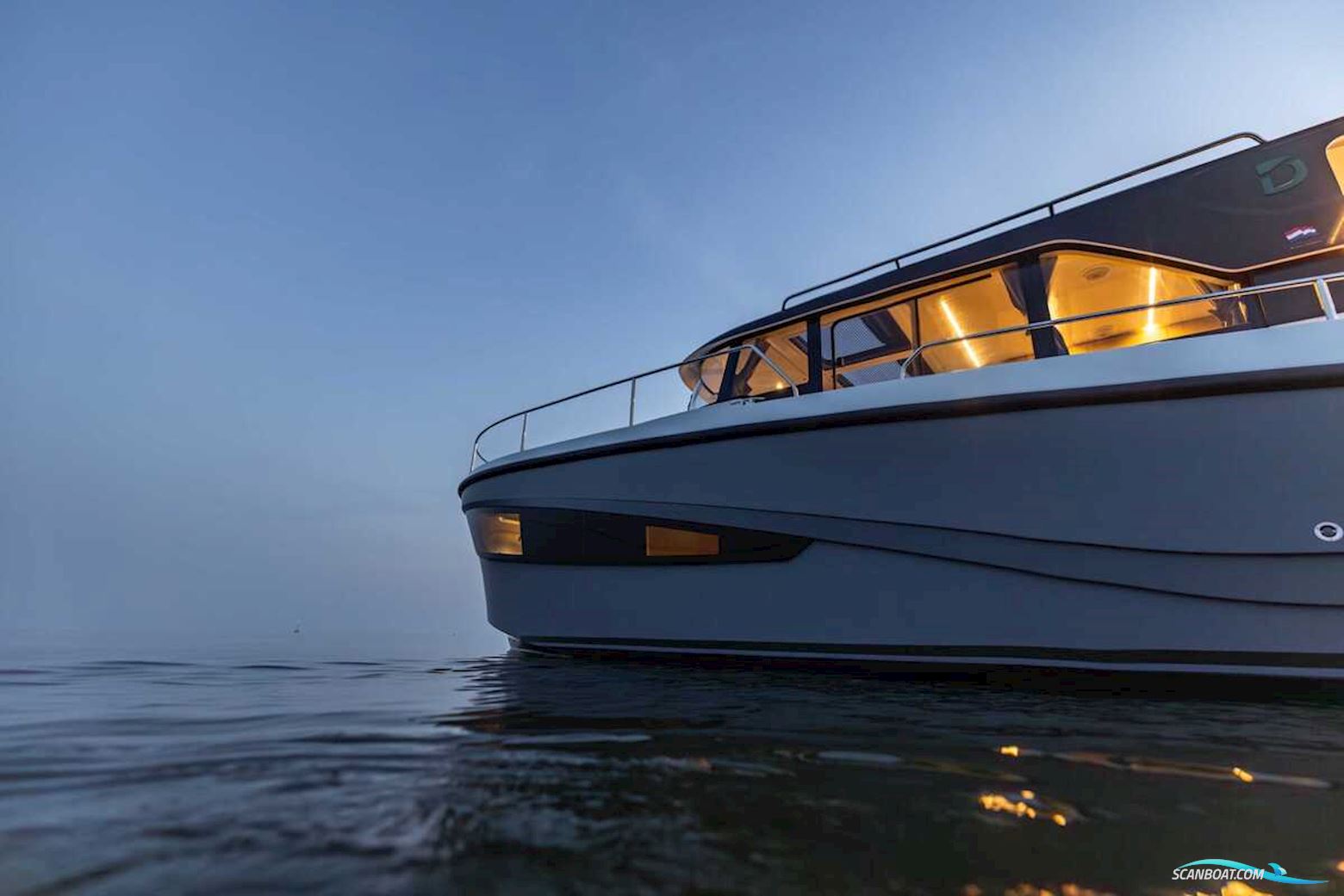 DELPHIA YACHTS 10 Sedan