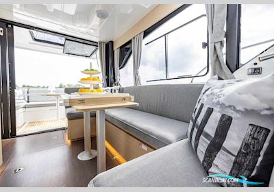 DELPHIA YACHTS 11 Sedan Electric Motorbåd 2026, Holland