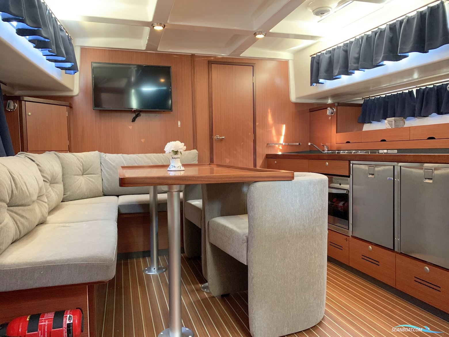 Delphia Yachts Escape 1350
