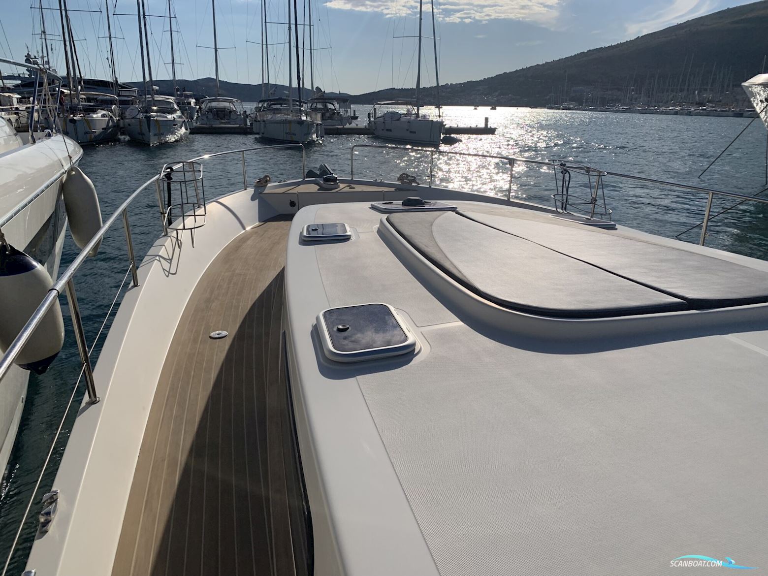 Delphia Yachts Escape 1350