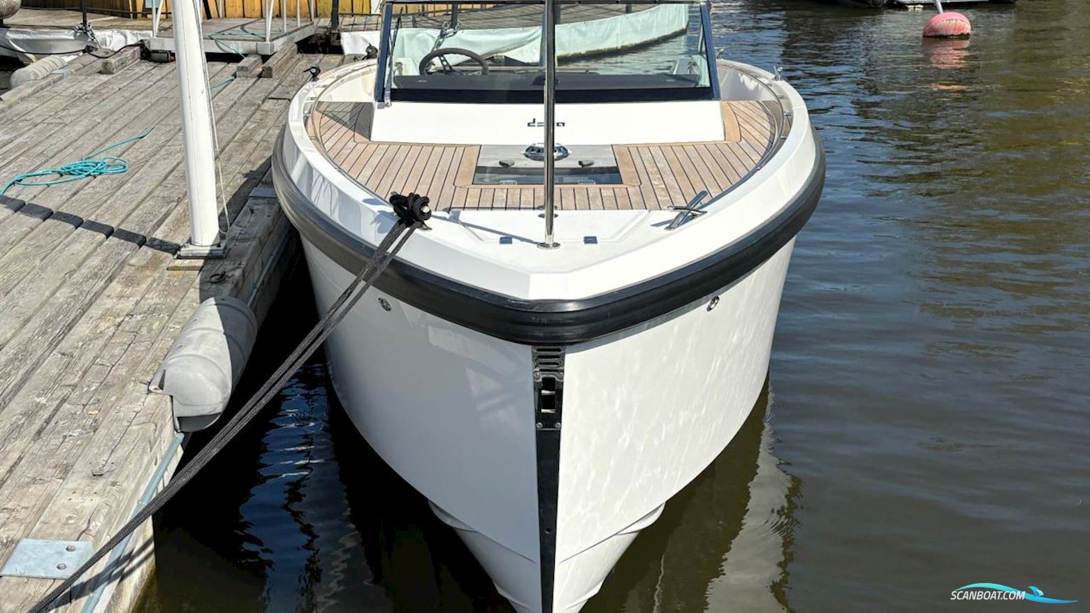 Delta 26 Open