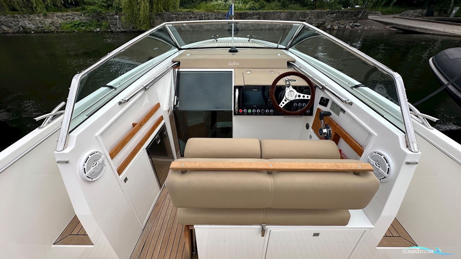 Delta 26 OPEN