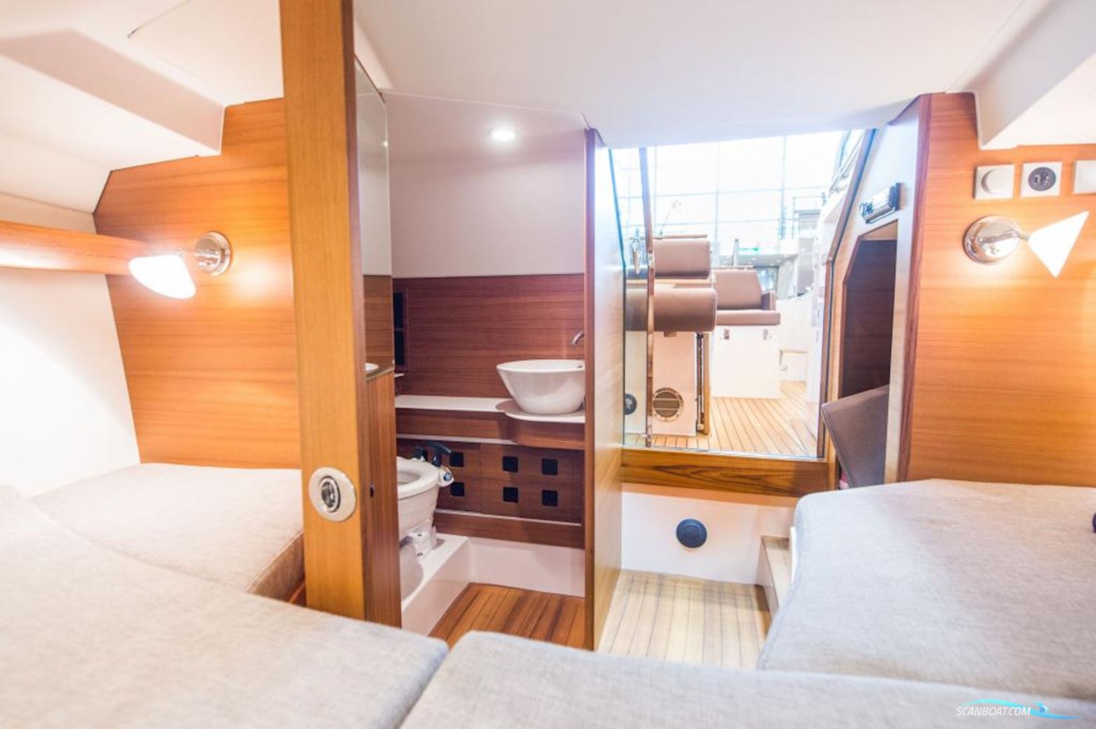 Delta 26 Open