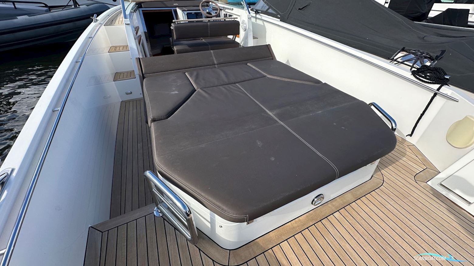 Delta 26 Open