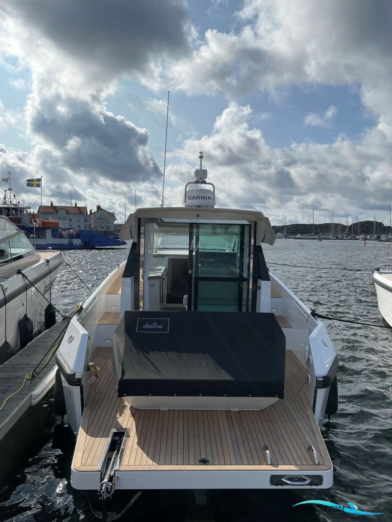 Delta 33 Coupe Motorbåd 2023, med Volvo Penta D6-440 Dpi motor, Sverige