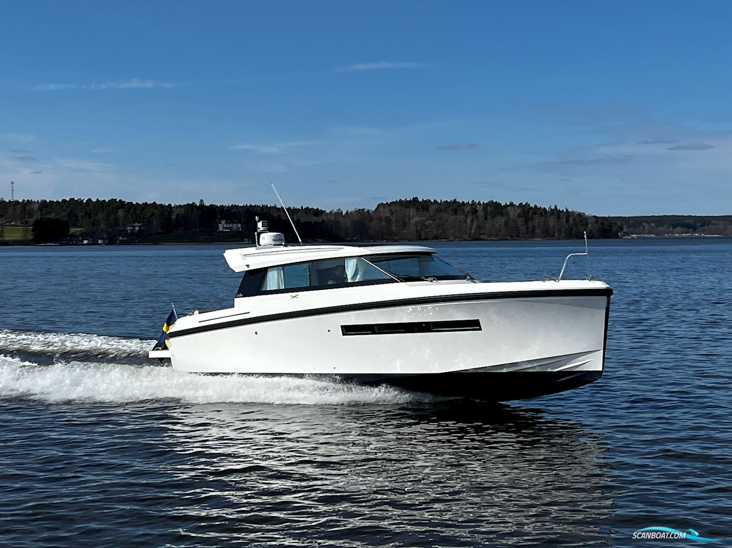 Delta 33 Coupe Motorbåd 2021, med Volvo Penta D6 440-Dpi motor, Sverige