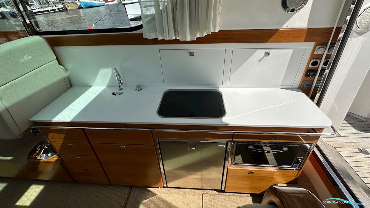 Delta 34 SW