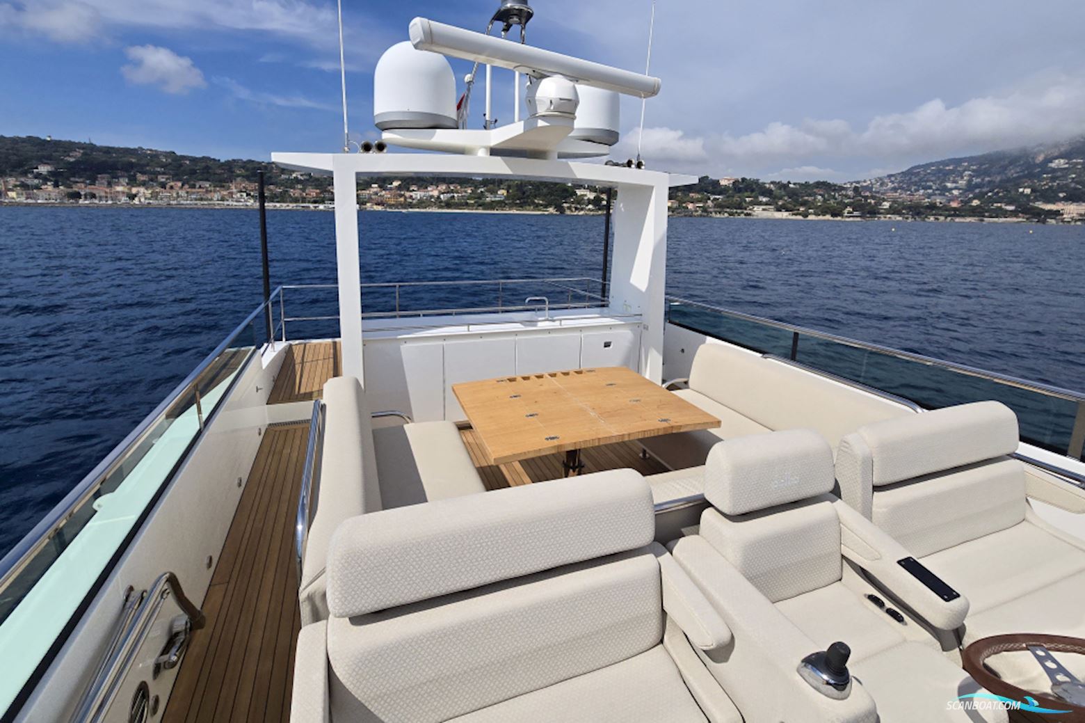 Delta Powerboats 88 Carbon