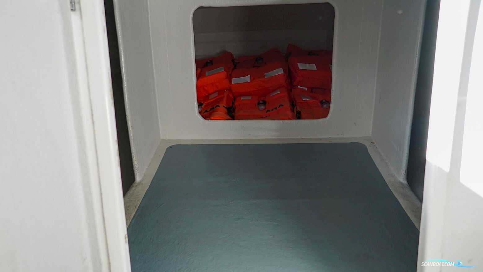 Design Catamaran DC9